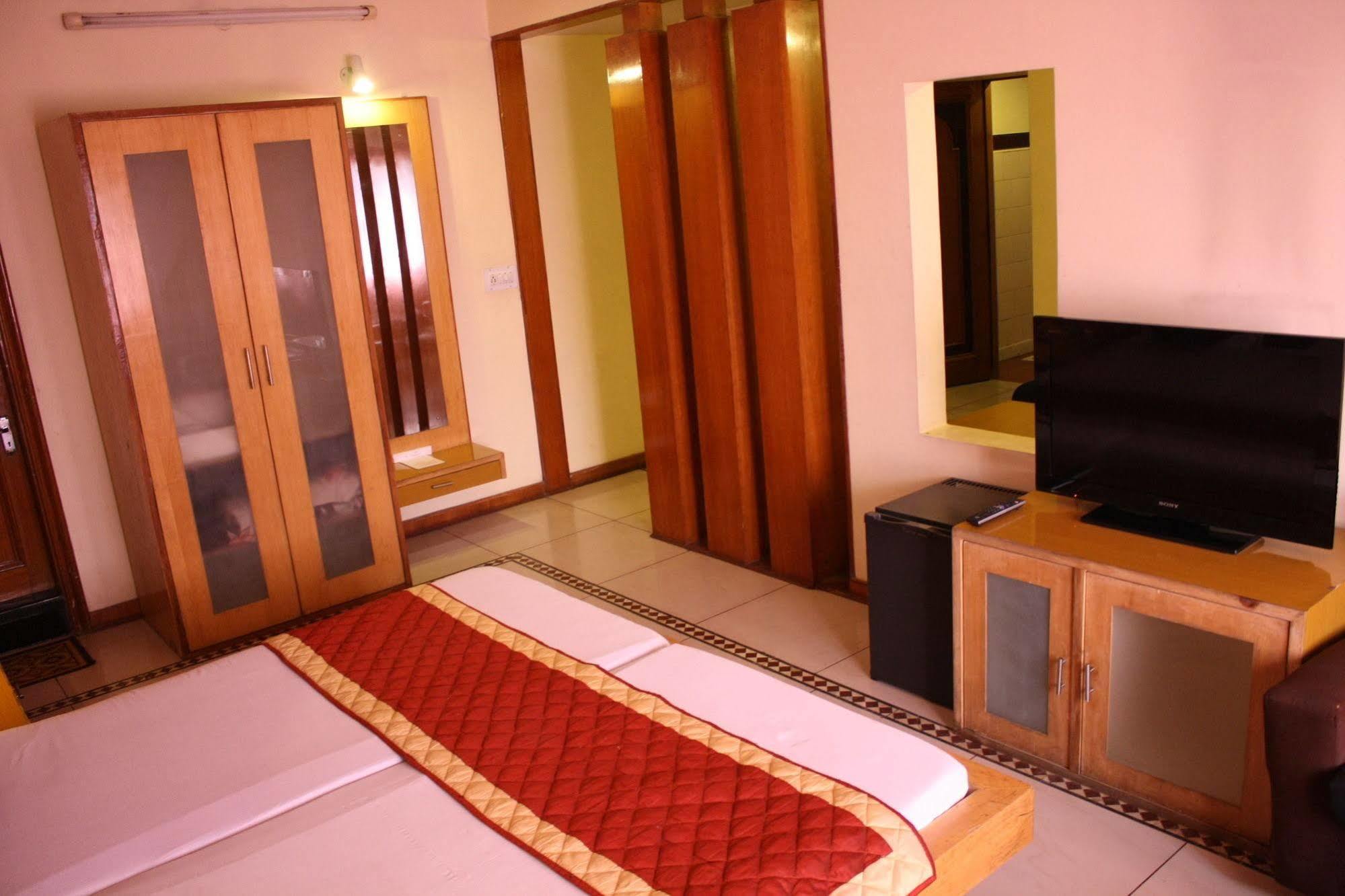 Hotel Shalimar Dźajpur Zewnętrze zdjęcie