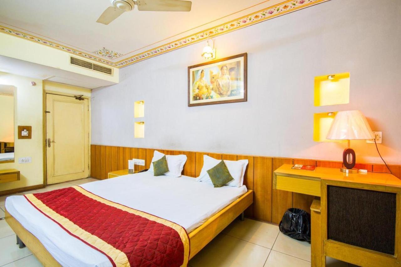 Hotel Shalimar Dźajpur Zewnętrze zdjęcie